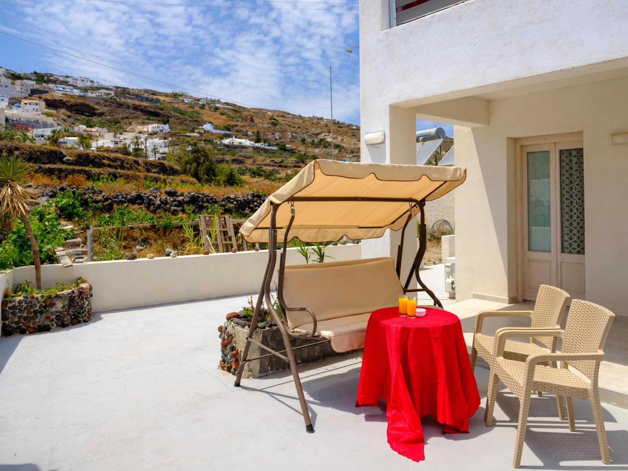 Nalu Suites Fira  Exterior photo